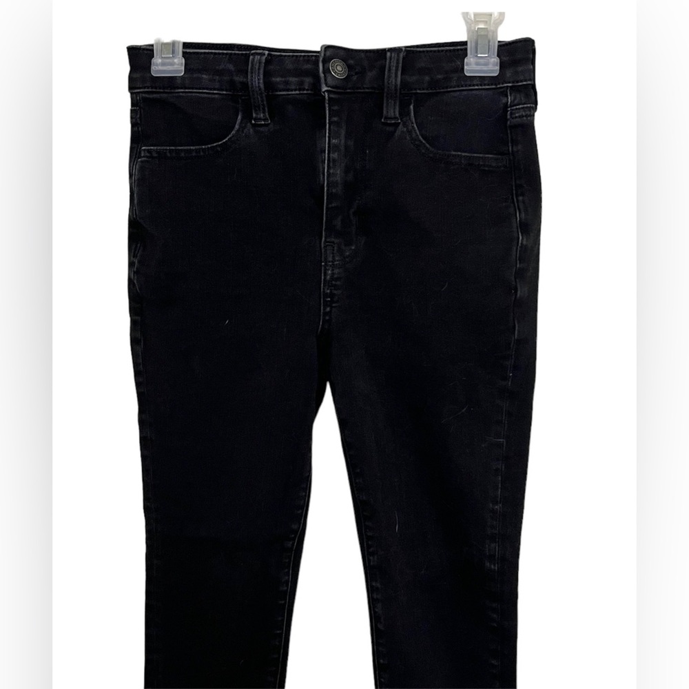 American Eagle Women’s Short Black Denim Jeans